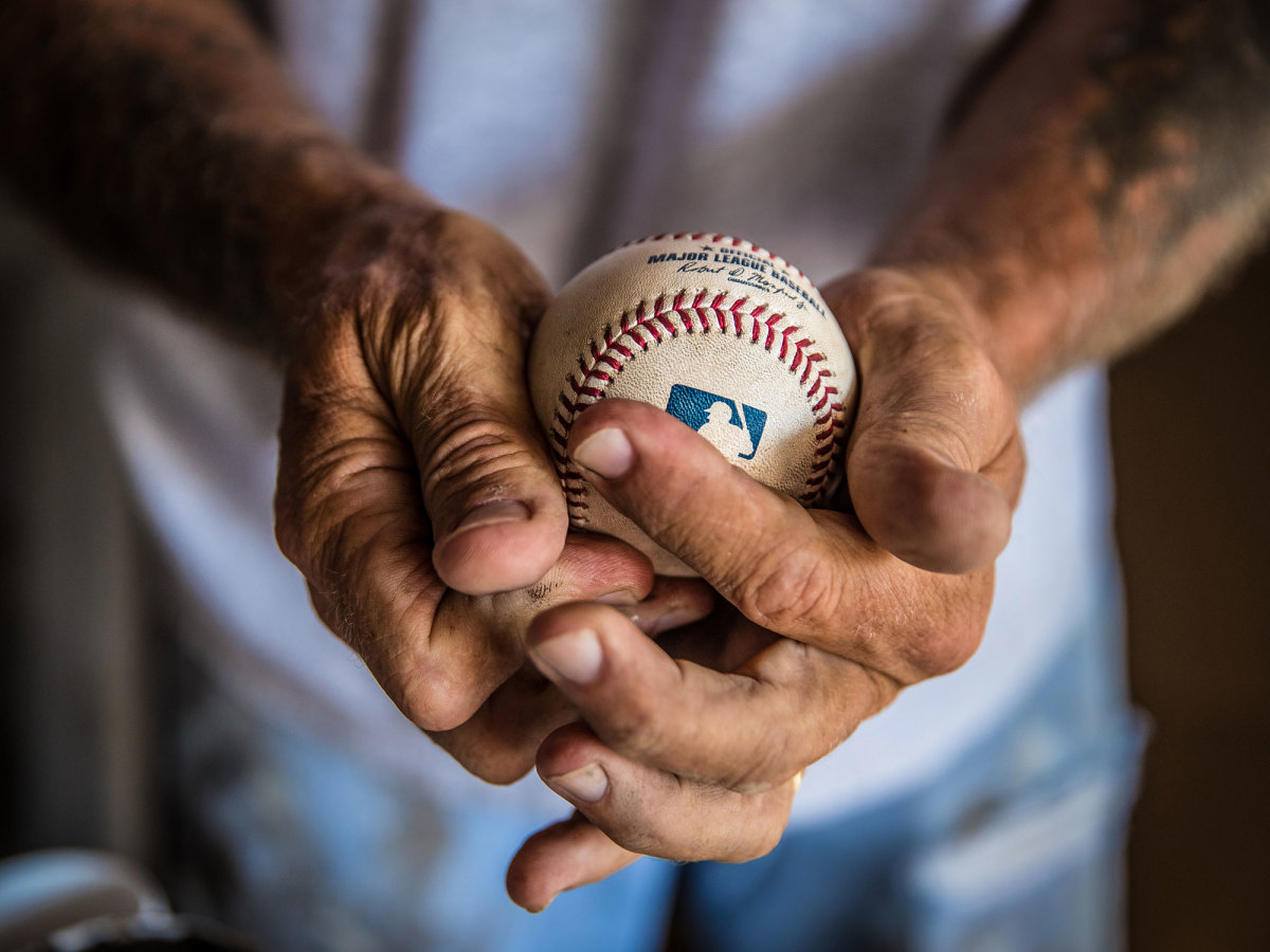 rubbing-baseball.jpg